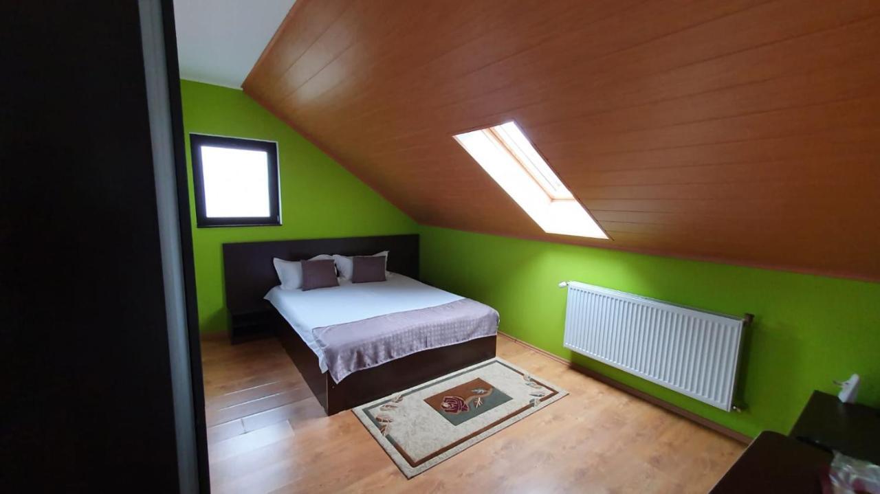 Hotel Casa Teleferic Buşteni Zewnętrze zdjęcie